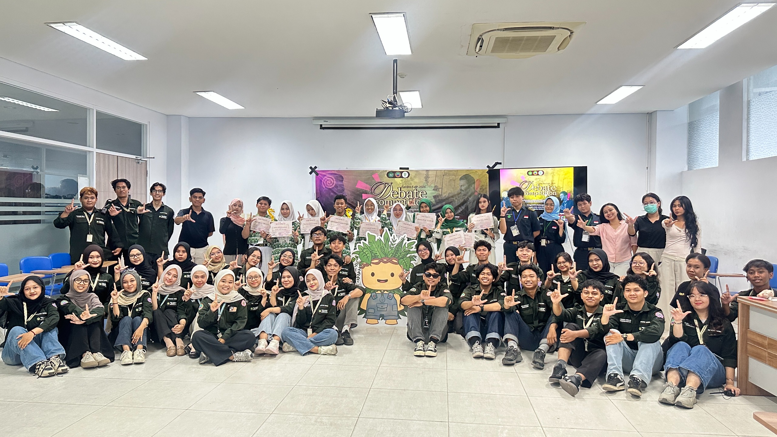 Dokumentasi pelaksanaan Lomba Debat Bahasa Indonesia (LDBI) Tingkat Provinsi